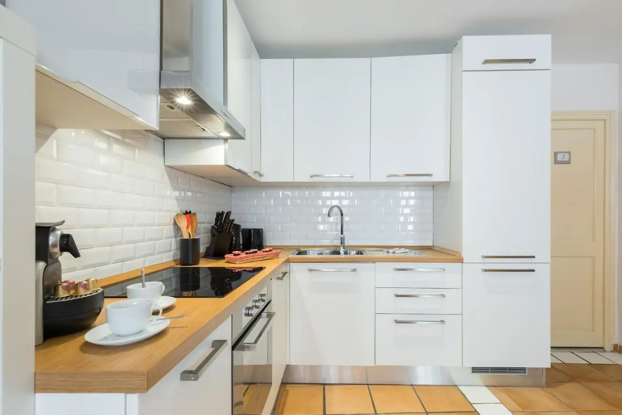 8 Condamine - Stylish In Old Town - 2 Pieces - 300M De La Mer Nice Appartement